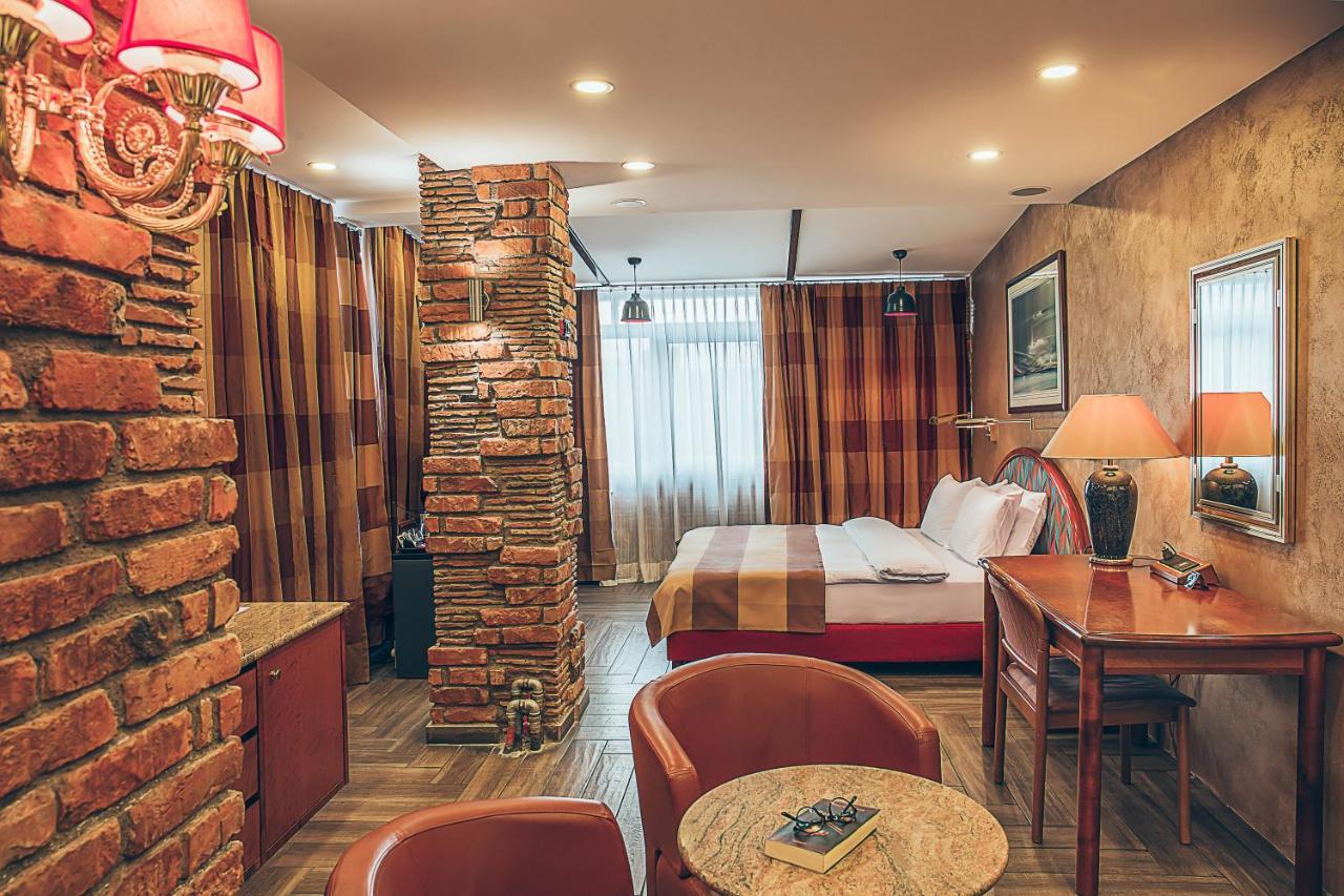 Hotel Super 8 Skopje Exteriér fotografie